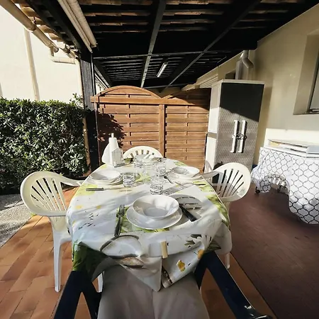 Appt 4 Couchages Cap D 'agde Ct150 D108 アパート *