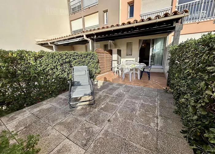 Appartement Appt 4 Couchages Cap D 'agde Ct150 D108 *